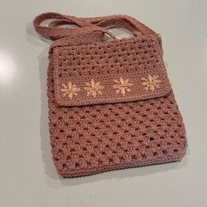 Mauve Crochet Crossbody Bag with Floral Accent